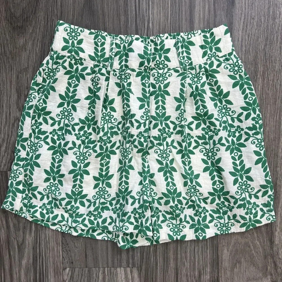 Skies Are Blue Floral High Waist Pleated Trouser Shorts Size Small Green - Picture 2 of 7